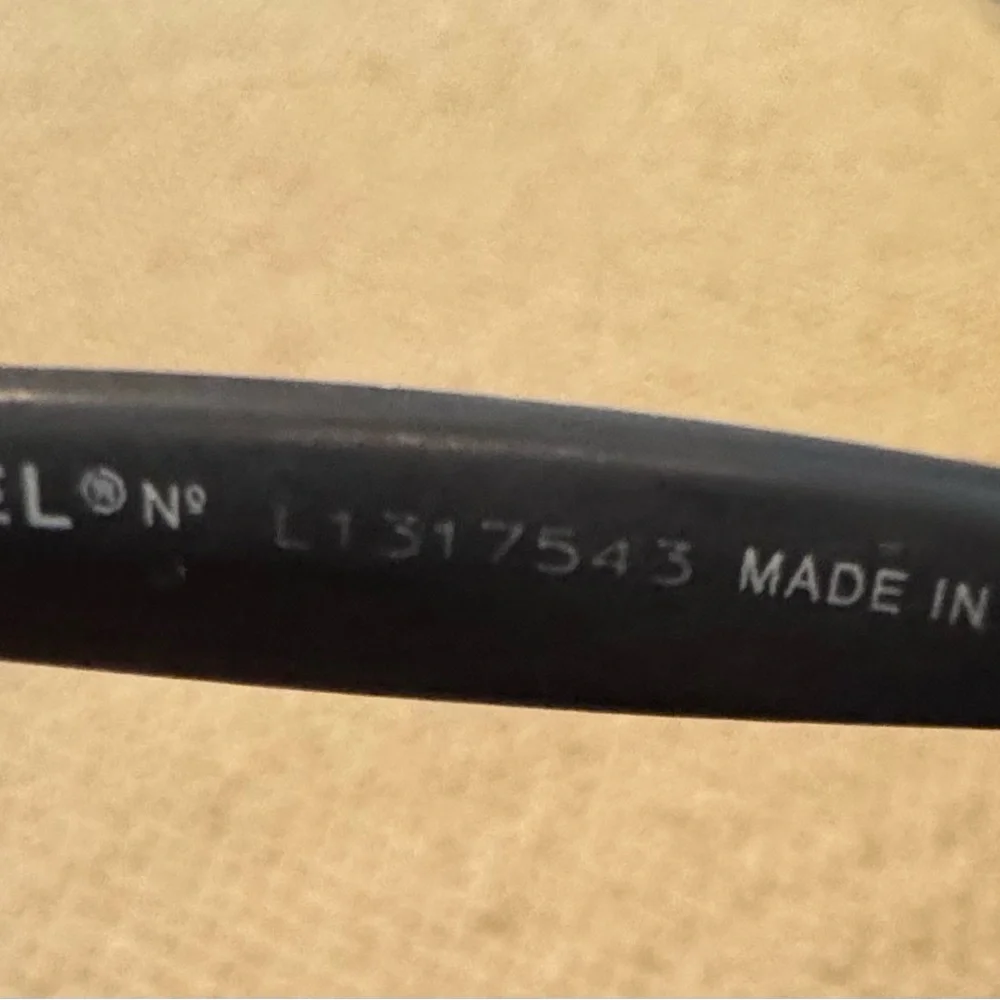 Chanel Vintage Sunglasses.  EUC!! - Picture 6 of 10